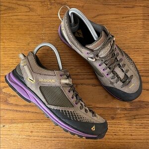 Vasque Hiking Trail Shoes Gray Purple Sneakers Size 9